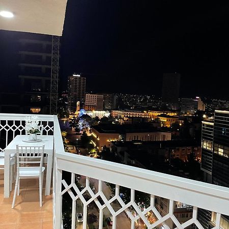 Sun Tower Luxury Suite-View From Of Tirana Center Exteriör bild