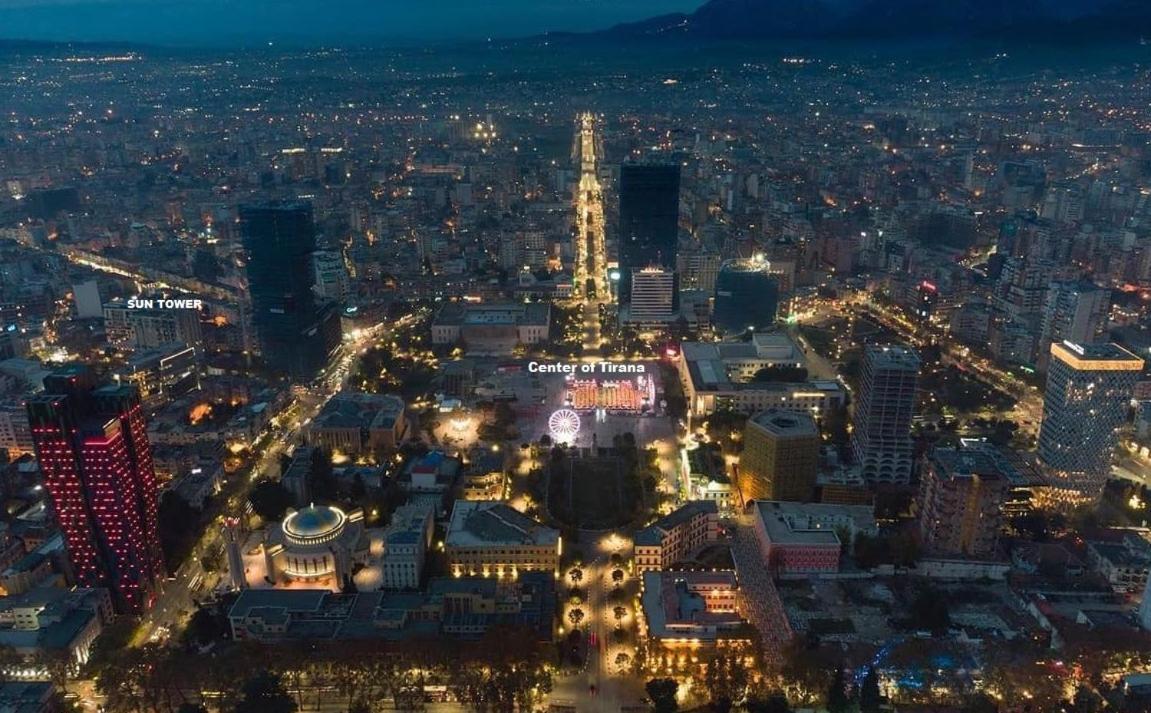 Sun Tower Luxury Suite-View From Of Tirana Center Exteriör bild
